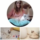 Naša felinoterapeutka Nikola Augustínová s Leom a Charliem